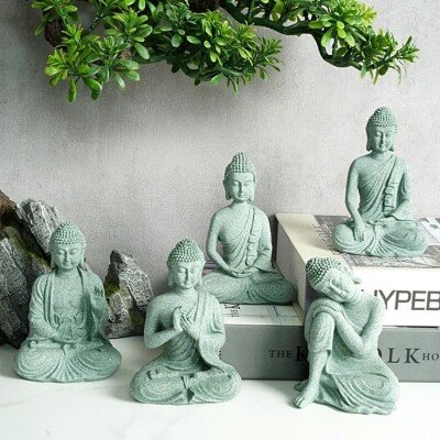 Sandstone Buddhas